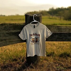 Gildan Cream Short Sleeve Tee with Western Skull and Stars Graphic